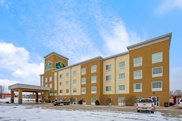 Exterior view - La Quinta Inn & Suites Dickinson