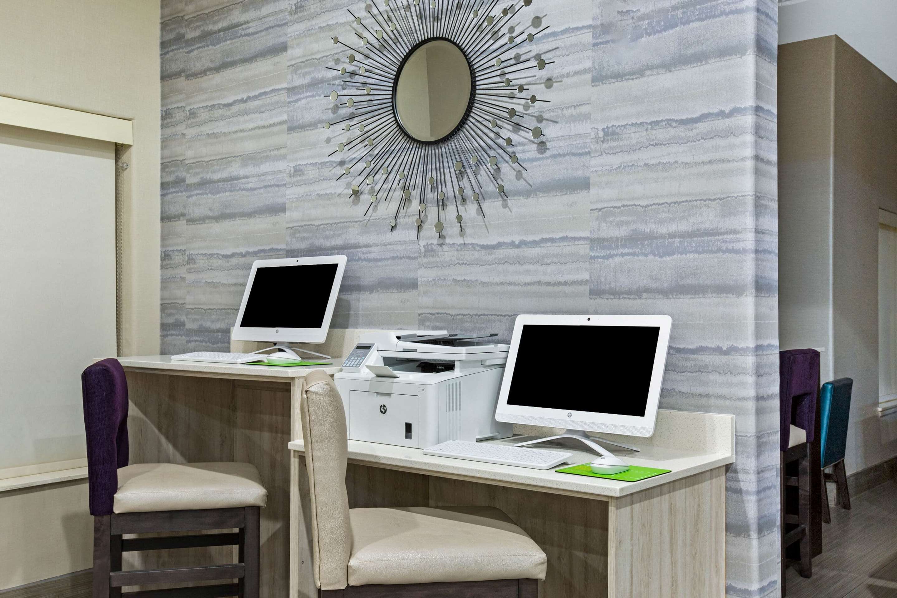 Business Center | La Quinta Inn & Suites by Wyndham Pharr North McAllen