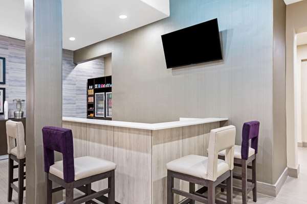 Bar - La Quinta Inn & Suites North Pharr