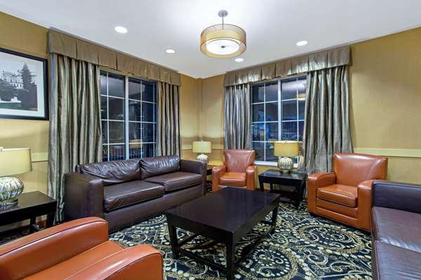  - La Quinta Inn & Suites Manchester