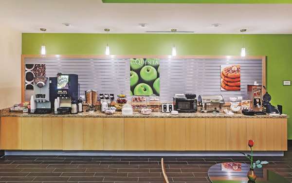  - La Quinta Inn & Suites Pecos - I-20, Exit 40