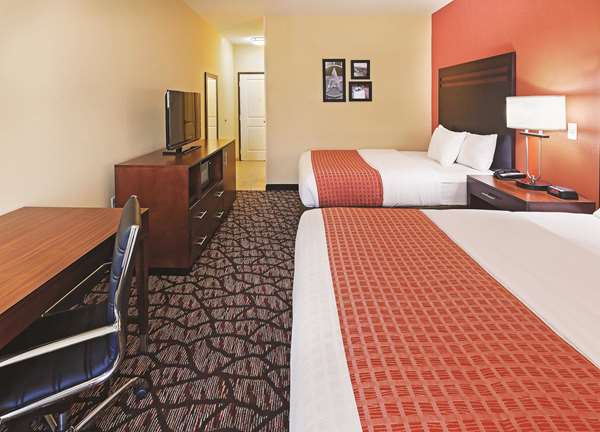  - La Quinta Inn & Suites Pecos - I-20, Exit 40