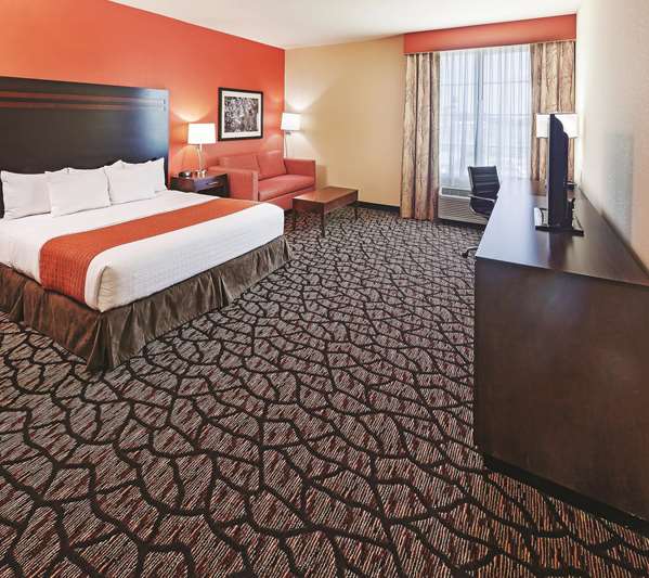  - La Quinta Inn & Suites Pecos - I-20, Exit 40