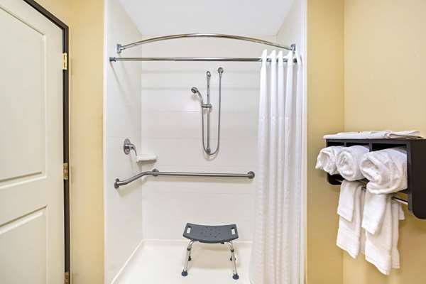  - La Quinta Inn & Suites Pecos - I-20, Exit 40