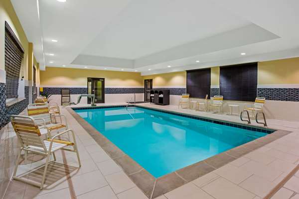 Pool - La Quinta Inn & Suites Pecos - I-20, Exit 40