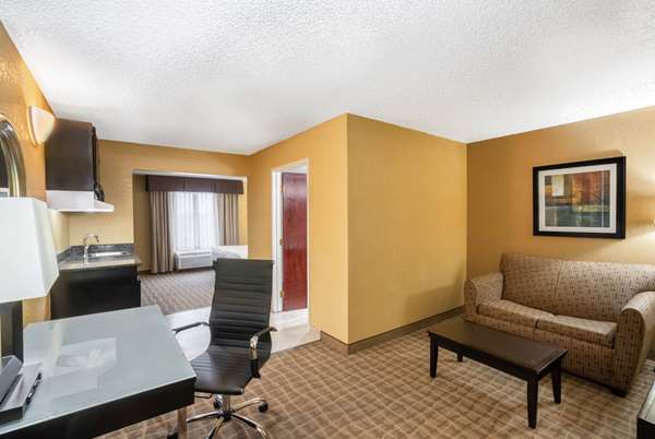 Suite - La Quinta Inn & Suites Hot Springs