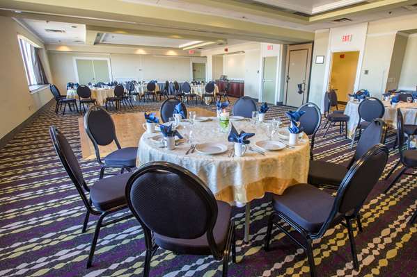  - La Quinta Inn & Suites Springfield