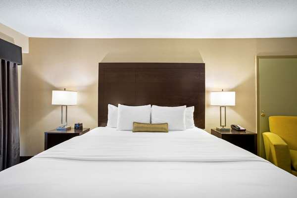 Suite - La Quinta Inn & Suites Springfield