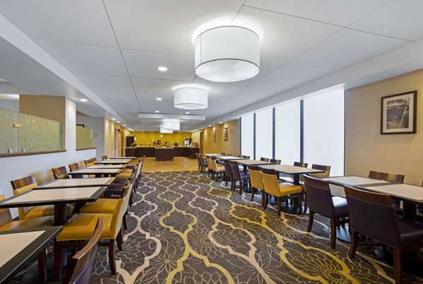  - La Quinta Inn & Suites Springfield