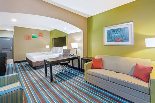 Suite - La Quinta Inn & Suites Muskogee
