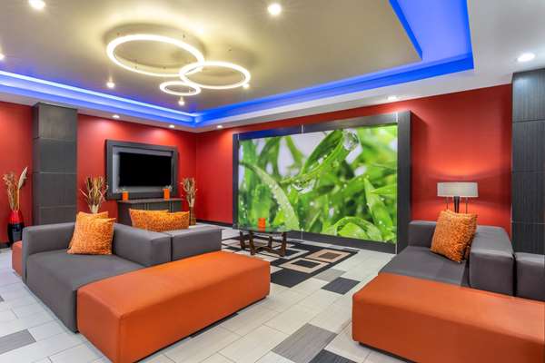  - La Quinta Inn & Suites Muskogee