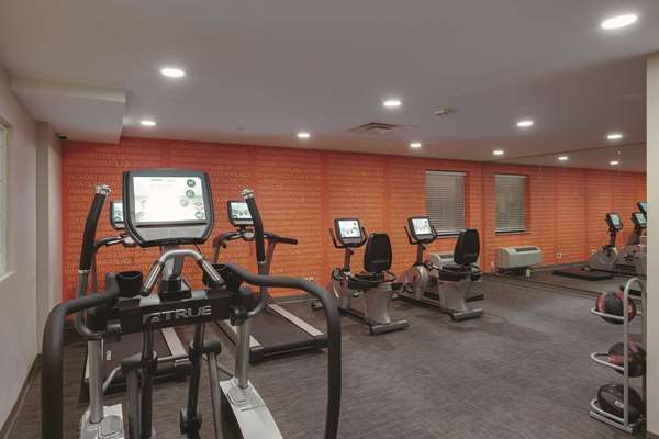 Fitness/ Exercise Room - La Quinta Inn & Suites Detroit Metro Airport Romulus