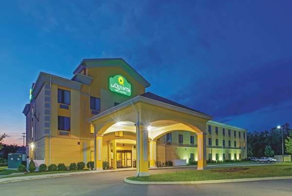 Exterior view - La Quinta Inn & Suites Doswell - I-95, Exit 98