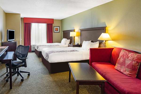  - La Quinta Inn & Suites Doswell - I-95, Exit 98