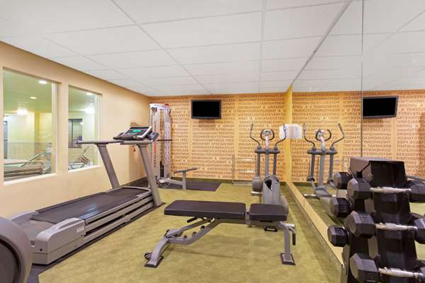 Fitness/ Exercise Room - La Quinta Inn & Suites Doswell - I-95, Exit 98