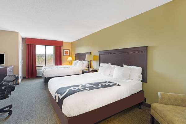  - La Quinta Inn & Suites Doswell - I-95, Exit 98