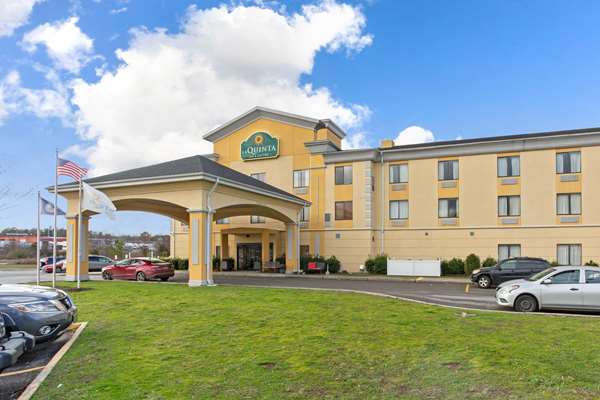 Exterior view - La Quinta Inn & Suites Doswell - I-95, Exit 98