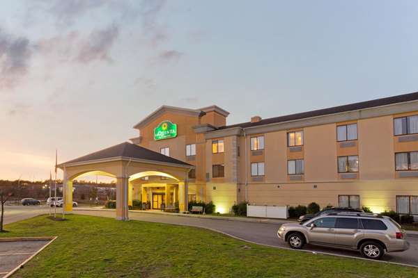 Exterior view - La Quinta Inn & Suites Doswell - I-95, Exit 98