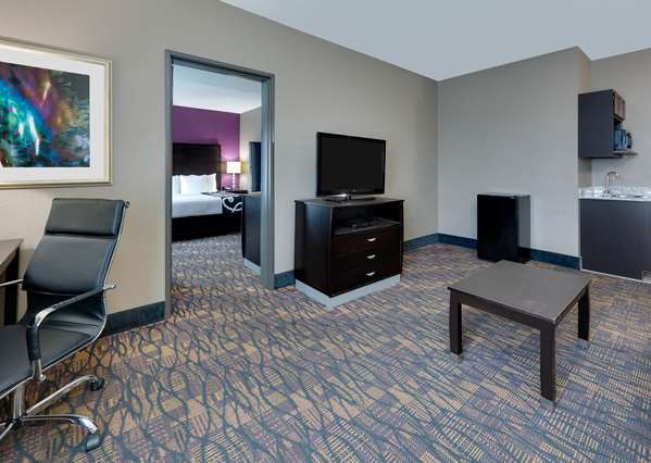 Suite - La Quinta Inn & Suites Jourdanton