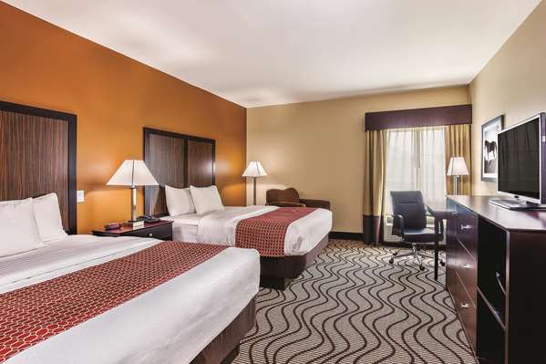  - La Quinta Inn & Suites Cotulla