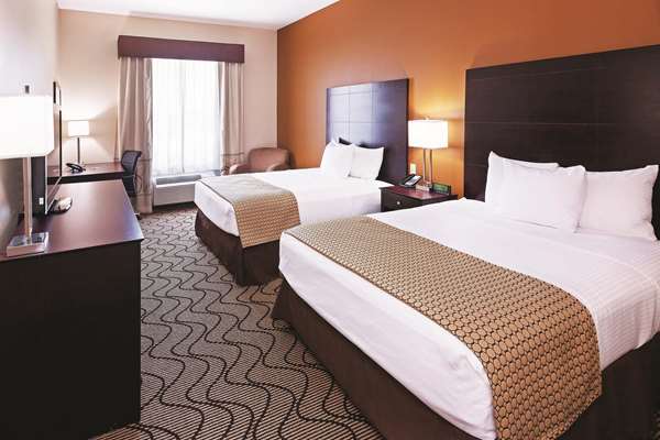  - La Quinta Inn & Suites Marshall - I-20, Exit 617