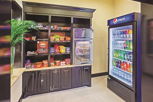  - La Quinta Inn & Suites Marshall - I-20, Exit 617