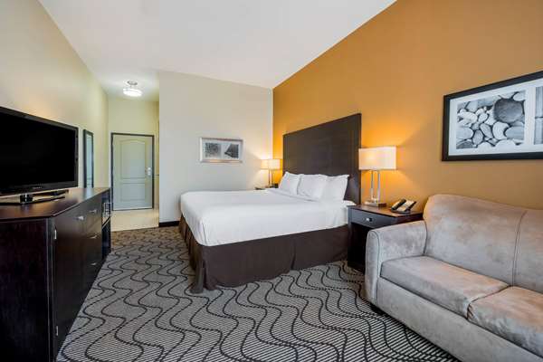 Suite - La Quinta Inn & Suites Marshall - I-20, Exit 617