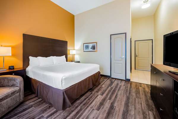 Suite - La Quinta Inn & Suites Marshall - I-20, Exit 617