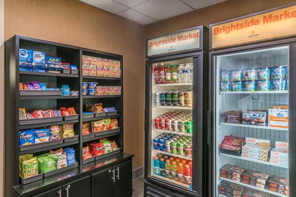  - La Quinta Inn & Suites Clarksville - I-24, Exit 4