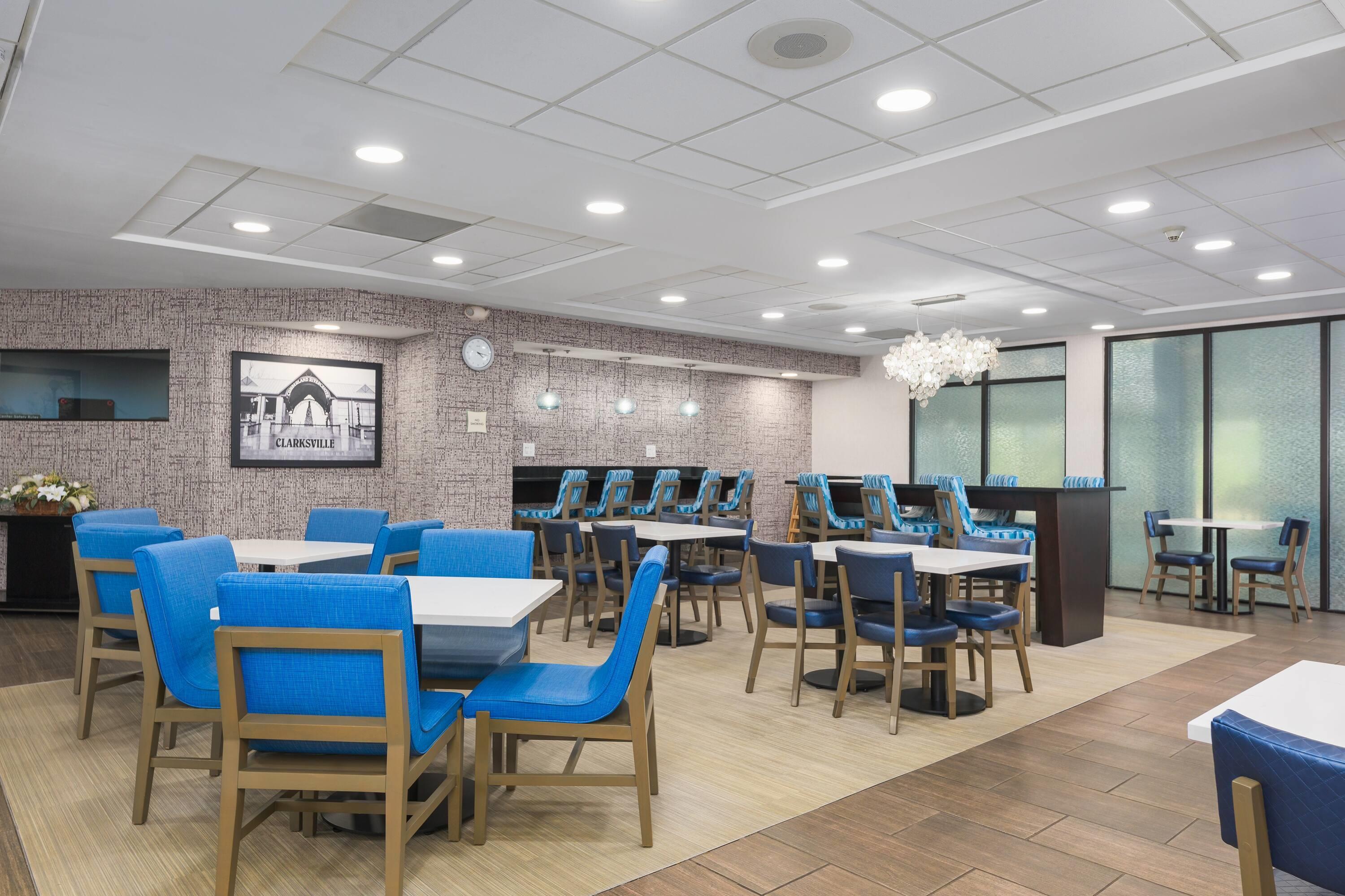Property amenity | La Quinta Inn & Suites by Wyndham Clarksville