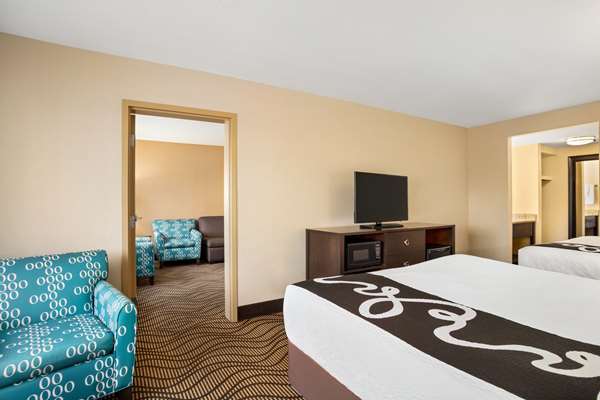 Suite - La Quinta Inn & Suites Midlothian