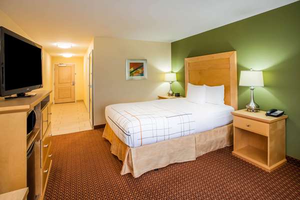  - La Quinta Inn & Suites Rochester