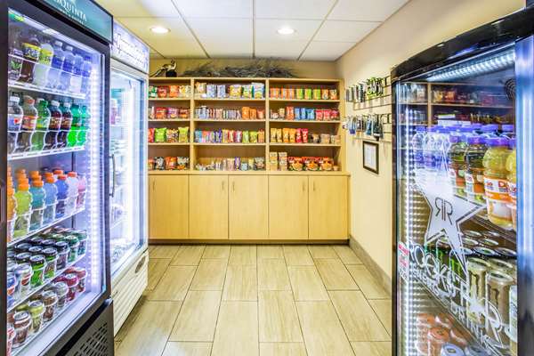  - La Quinta Inn & Suites Rochester