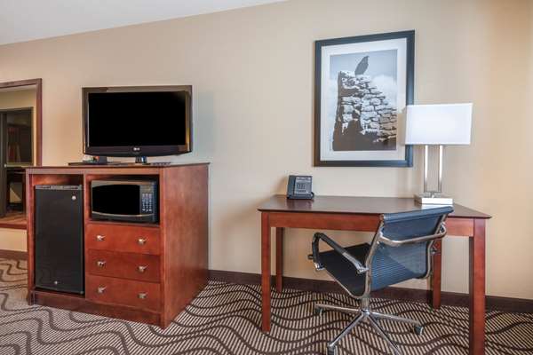  - La Quinta Inn & Suites Castle Rock - I-25, Exit 182