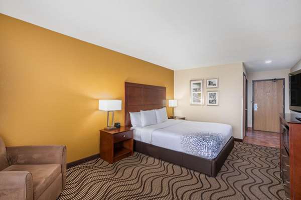  - La Quinta Inn & Suites Castle Rock - I-25, Exit 182