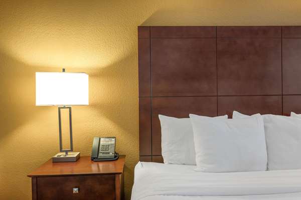  - La Quinta Inn & Suites Castle Rock - I-25, Exit 182