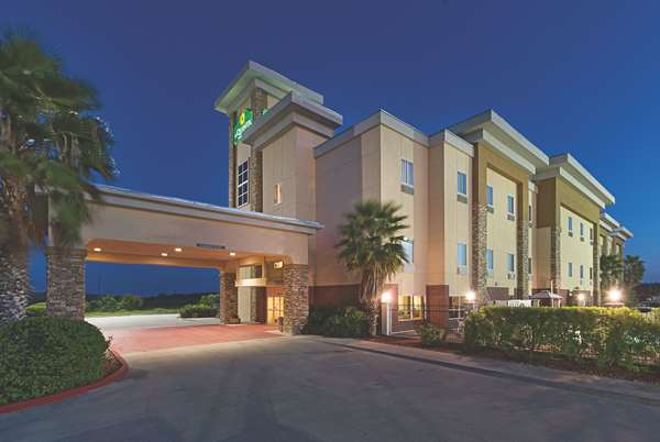 Exterior view - La Quinta Inn & Suites Mathis