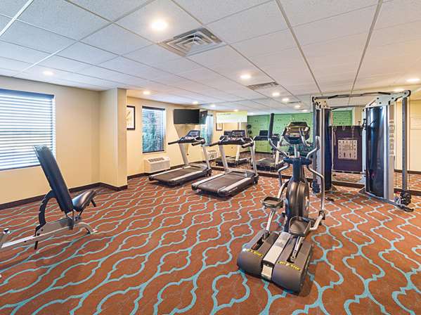 Fitness/ Exercise Room - La Quinta Inn & Suites Mathis