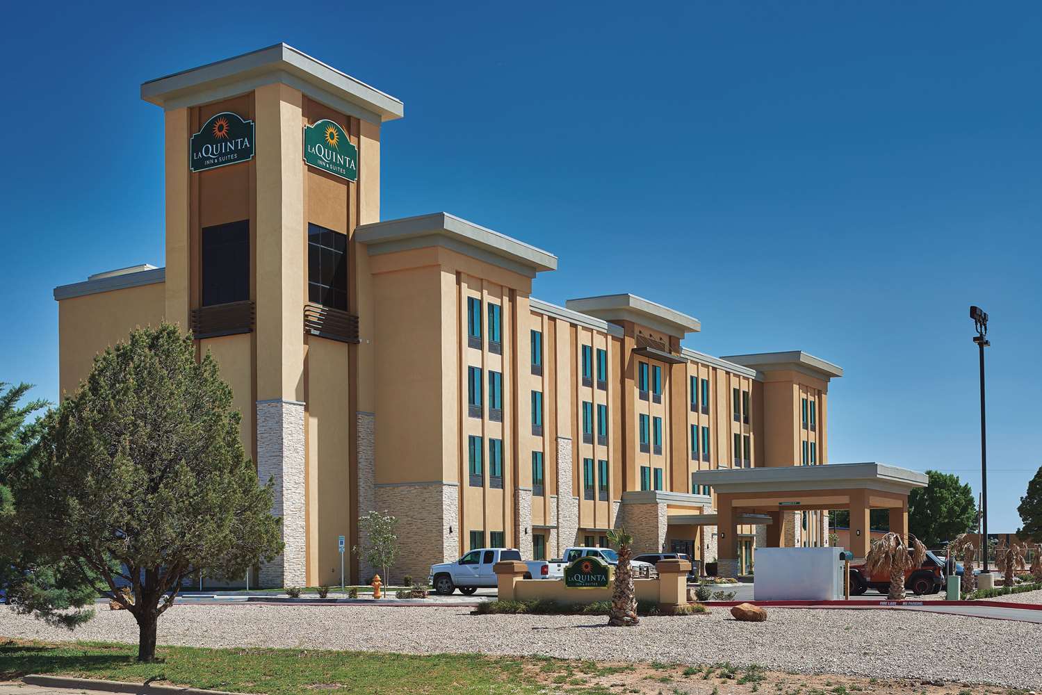 La Quinta Inn & Suites Carlsbad, NM See Discounts