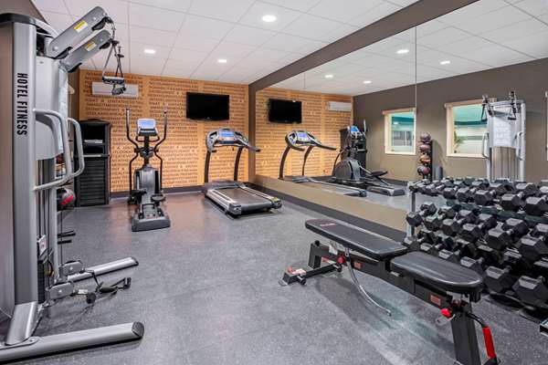 Fitness/ Exercise Room - La Quinta Inn & Suites Meridian - I-84, Exit 46