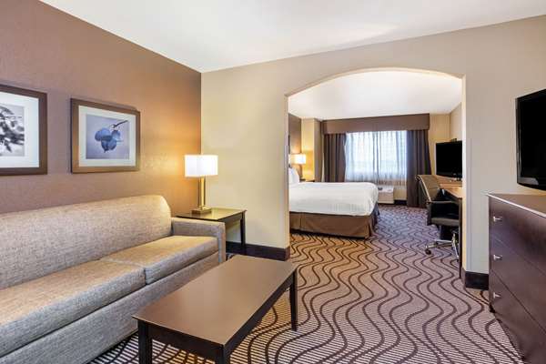 Suite - La Quinta Inn & Suites Meridian - I-84, Exit 46