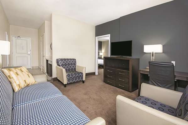 Suite - La Quinta Inn & Suites Karnes City
