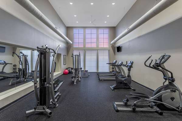 Fitness/ Exercise Room - La Quinta Inn & Suites Ocean City