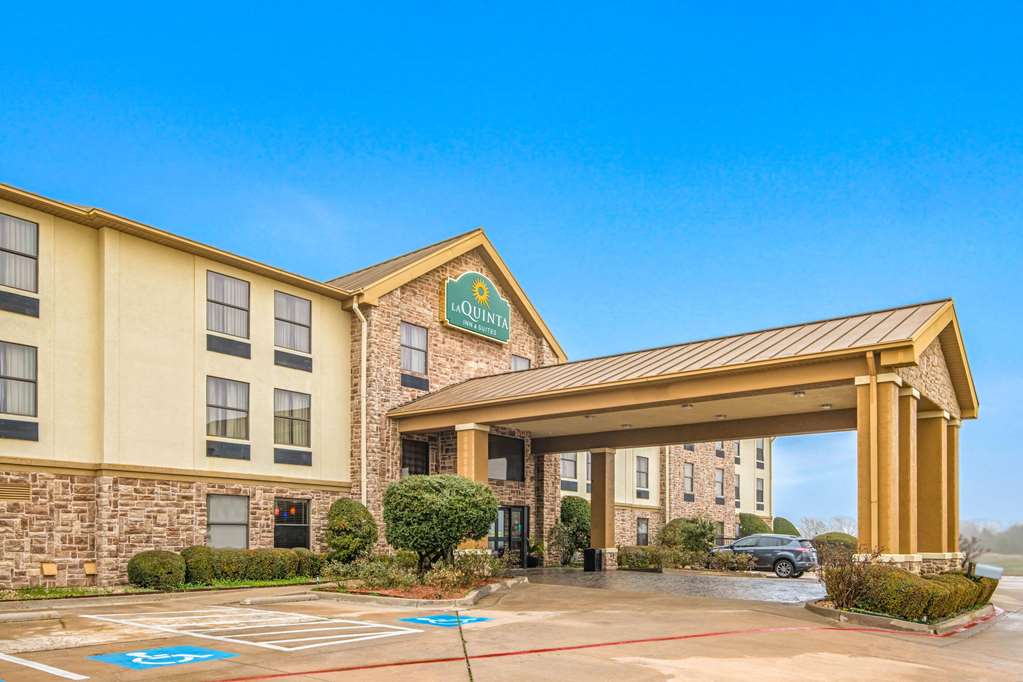 La Quinta Inn & Suites, Denison