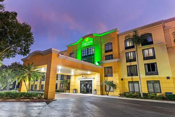 Exterior view - La Quinta Inn & Suites North Tampa - I-75, Exit 270