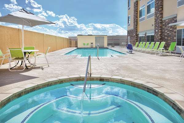 Pool - La Quinta Inn & Suites Monahans - I-20, Exit 79