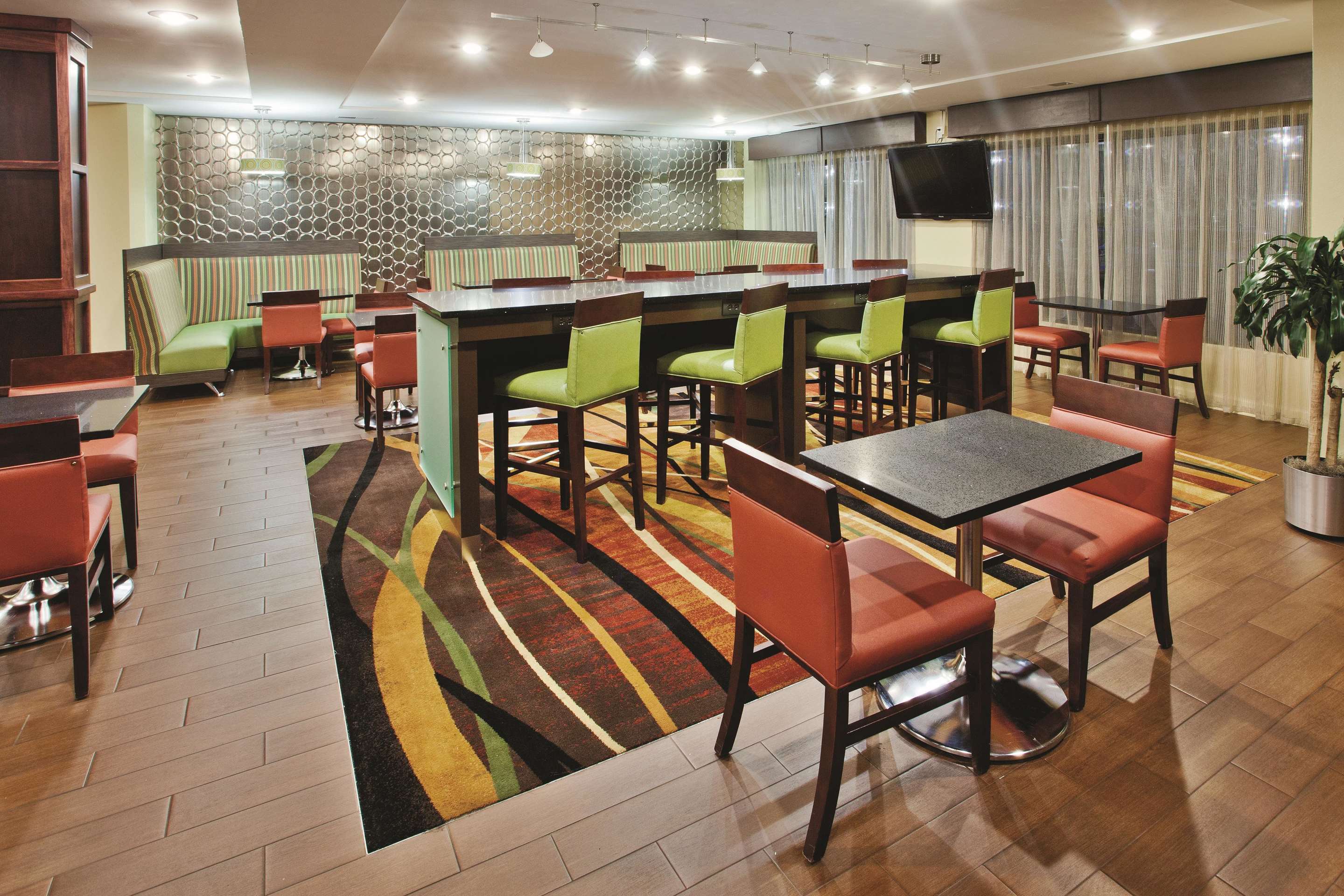 Property amenity | La Quinta by Wyndham Florence