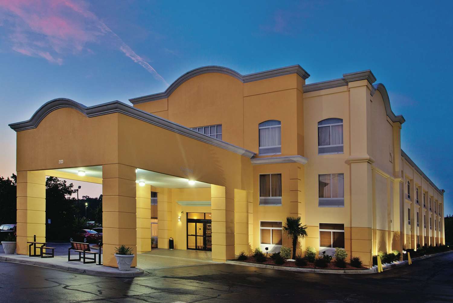 La Quinta Inn & Suites Florence, SC - See Discounts