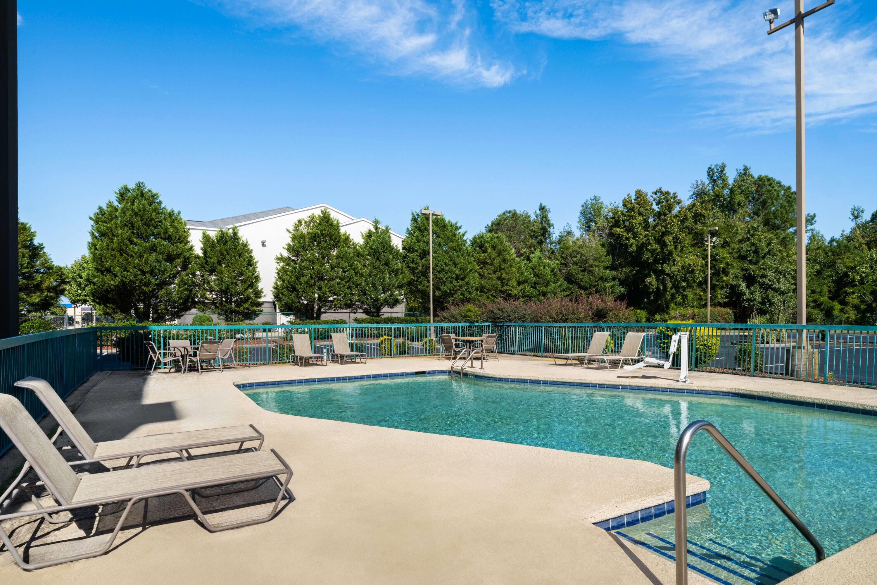 Pool - indoor | La Quinta by Wyndham Florence