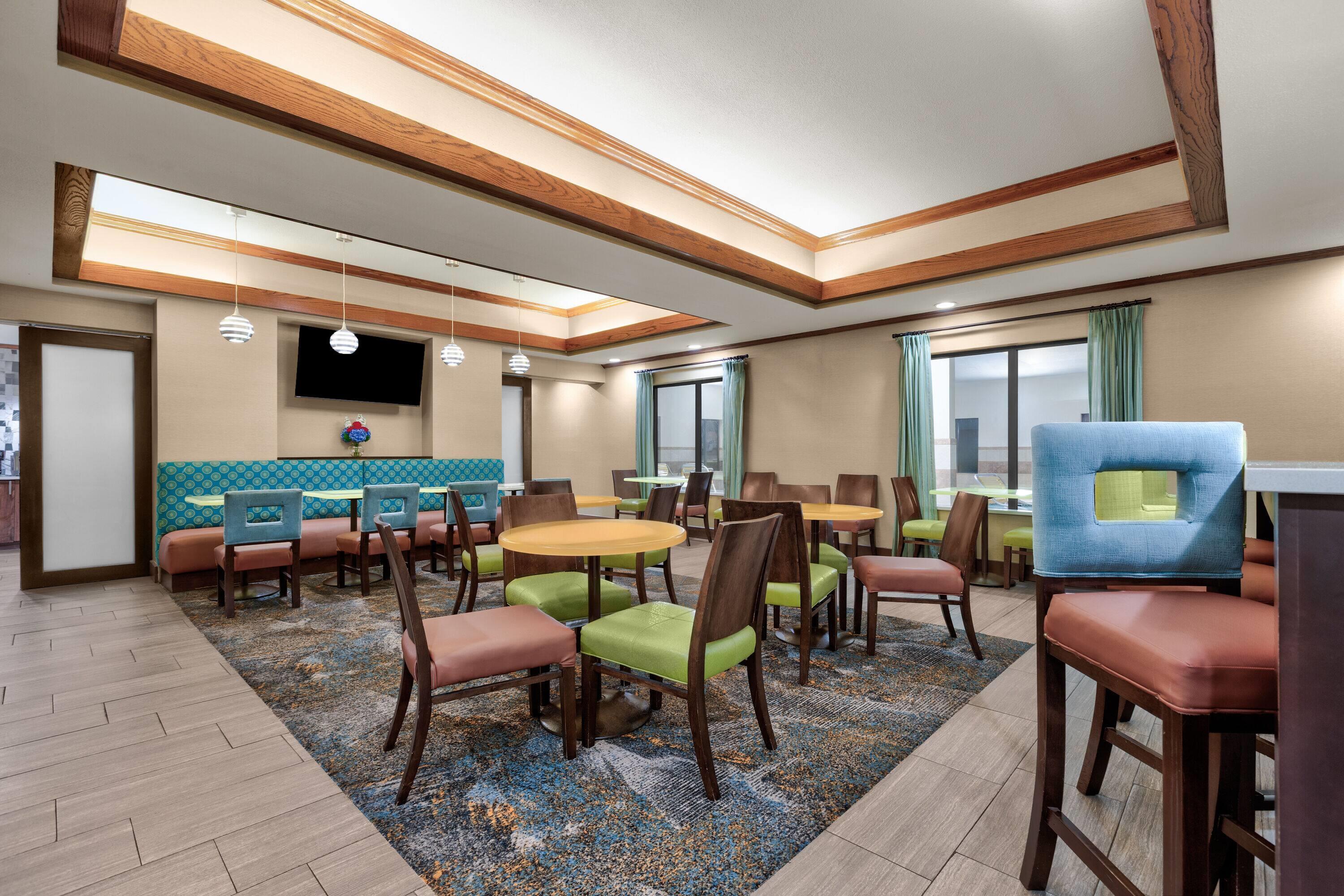 Property amenity | La Quinta Inn & Suites by Wyndham Midwest City - Tinker AFB